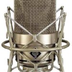 Neumann - Tubo M 150